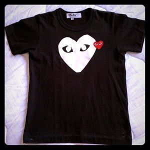 Comme Des Garçons PLAY tee shirt
